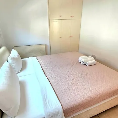 וילה Suburban Family